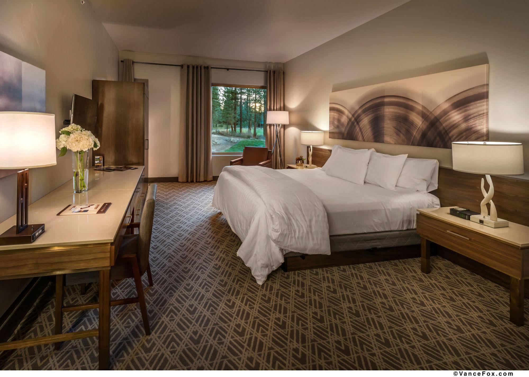The Lodge At Nakoma Portola Экстерьер фото